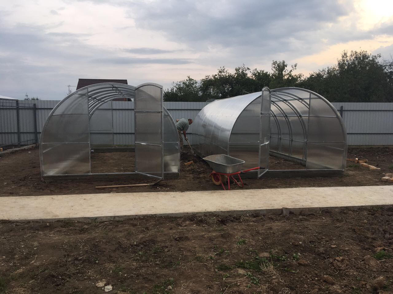 Счастливые обладатели теплиц