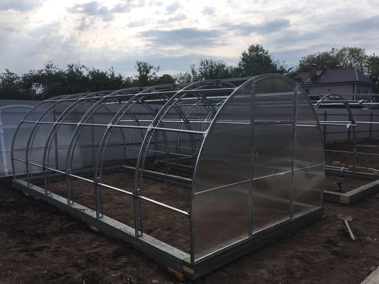 Счастливые обладатели теплиц